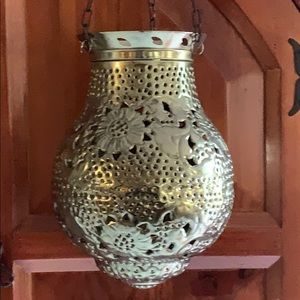 Brass hanging candle lantern!